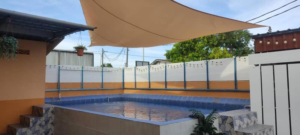 Ns Homestay Private Pool Distrikt Tanah Merah Exterior foto